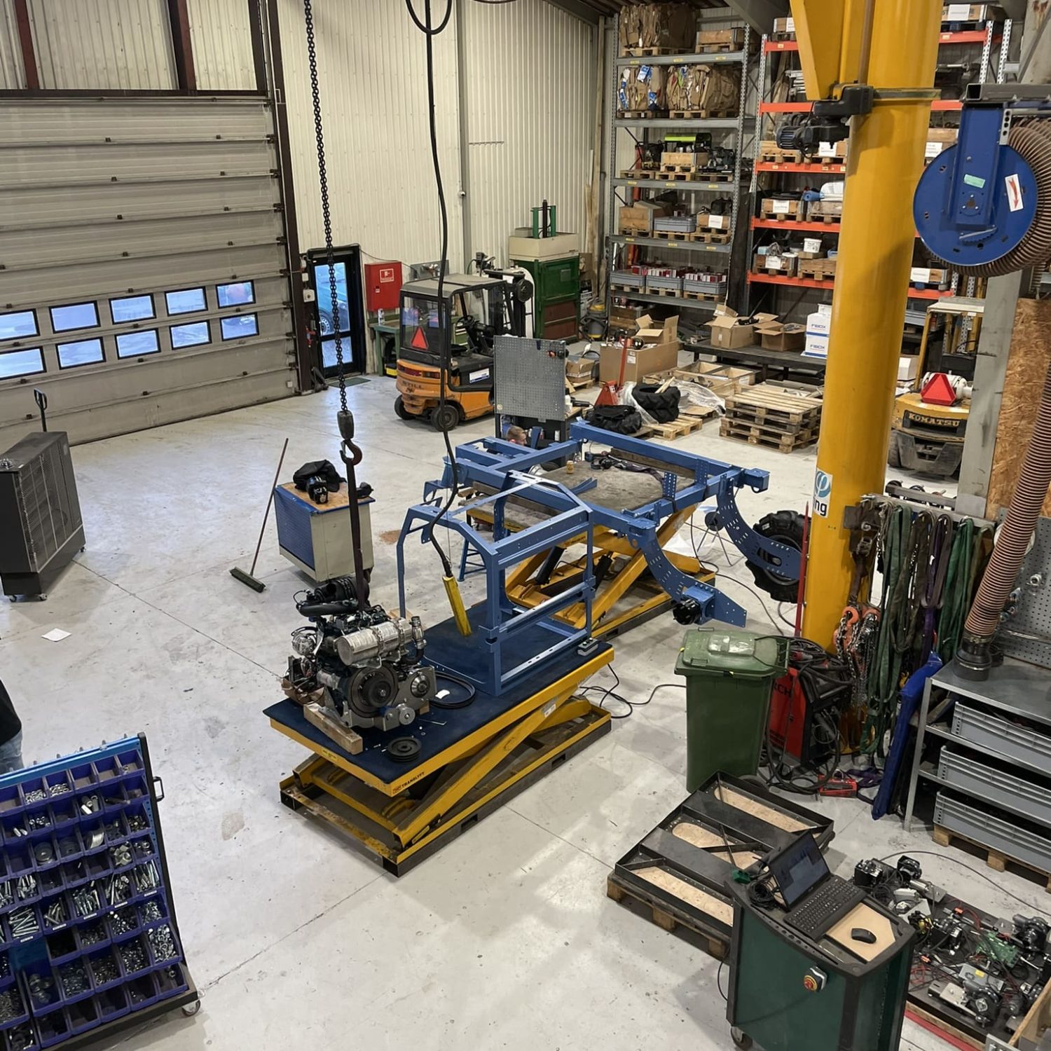 Indblik i Phidan Engineerings værksted i Skanderborg med fokus på maskinkonstruktion, prototyper og teknisk montage.